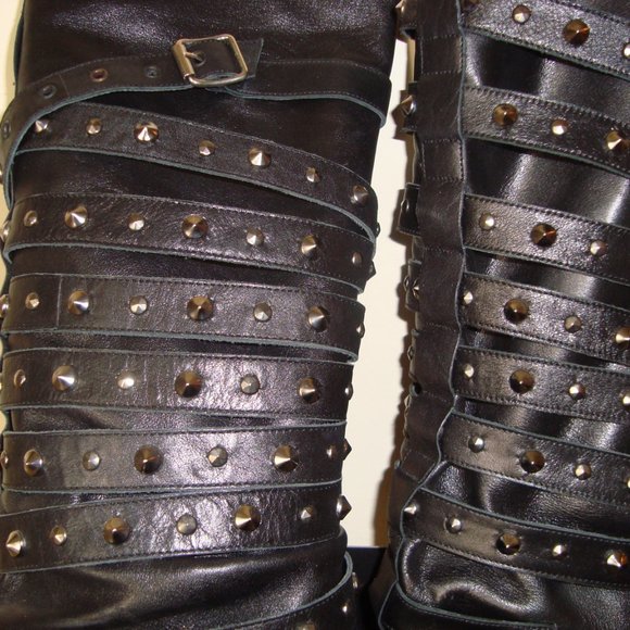 Golden Goose Black Leather And Silver Studded Flat Boots 9 - Picture 3 of 8